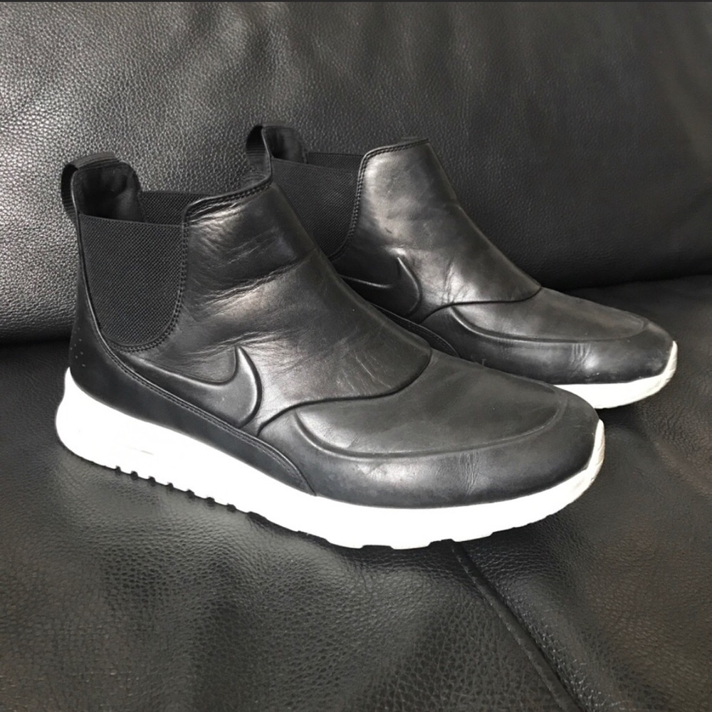 Black High Top Roshes